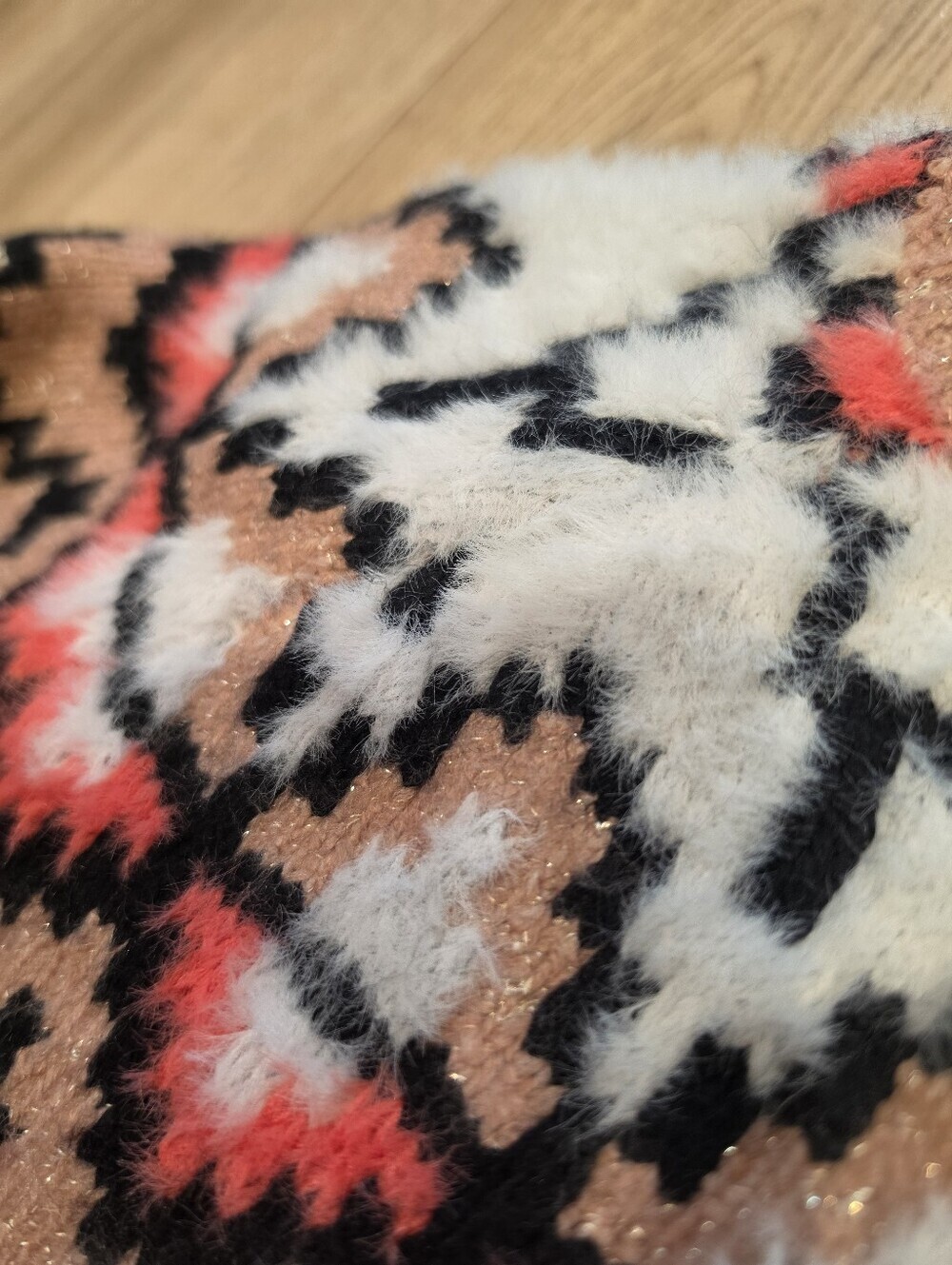 Ann Taylor Petite Fair Isle Fuzzy Sweater Pink Aztec Mock Neck Pullover Size SP - Picture 3 of 4